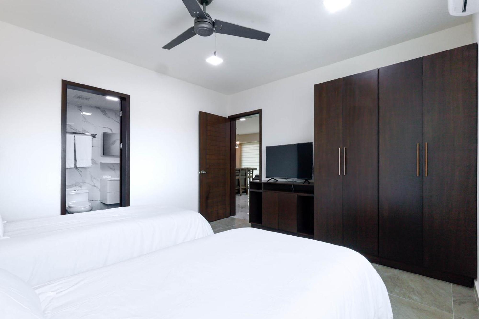 La Poza Suites อิสลามูเฮเรส ภายนอก รูปภาพ